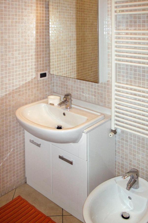 Apartment Cala Azzurra - Imp312 By Interhome อิมเปรีอา ภายนอก รูปภาพ